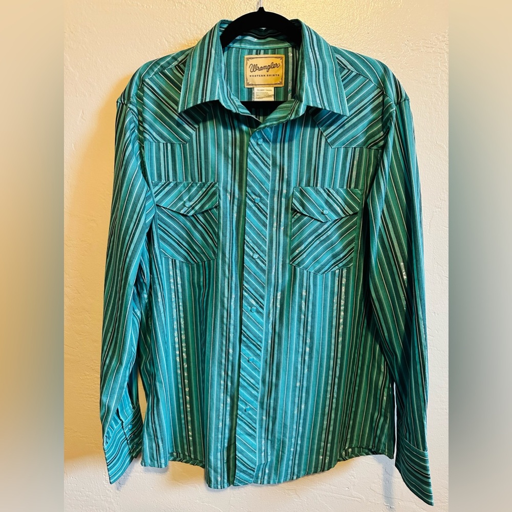 Wrangler, Striped Button Down-Size L
